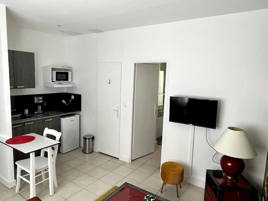 Appartement Avec Exterieur Loos Ngoại thất bức ảnh